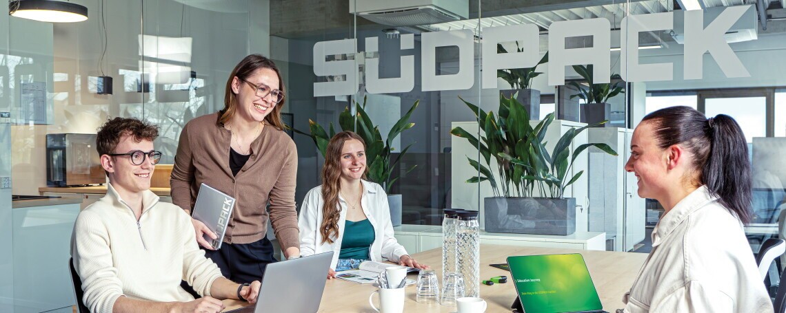 Ausbildung zum Mediengestalter Digital und Print – Fachrichtung Printmedien (m/w/d), 1. Bild